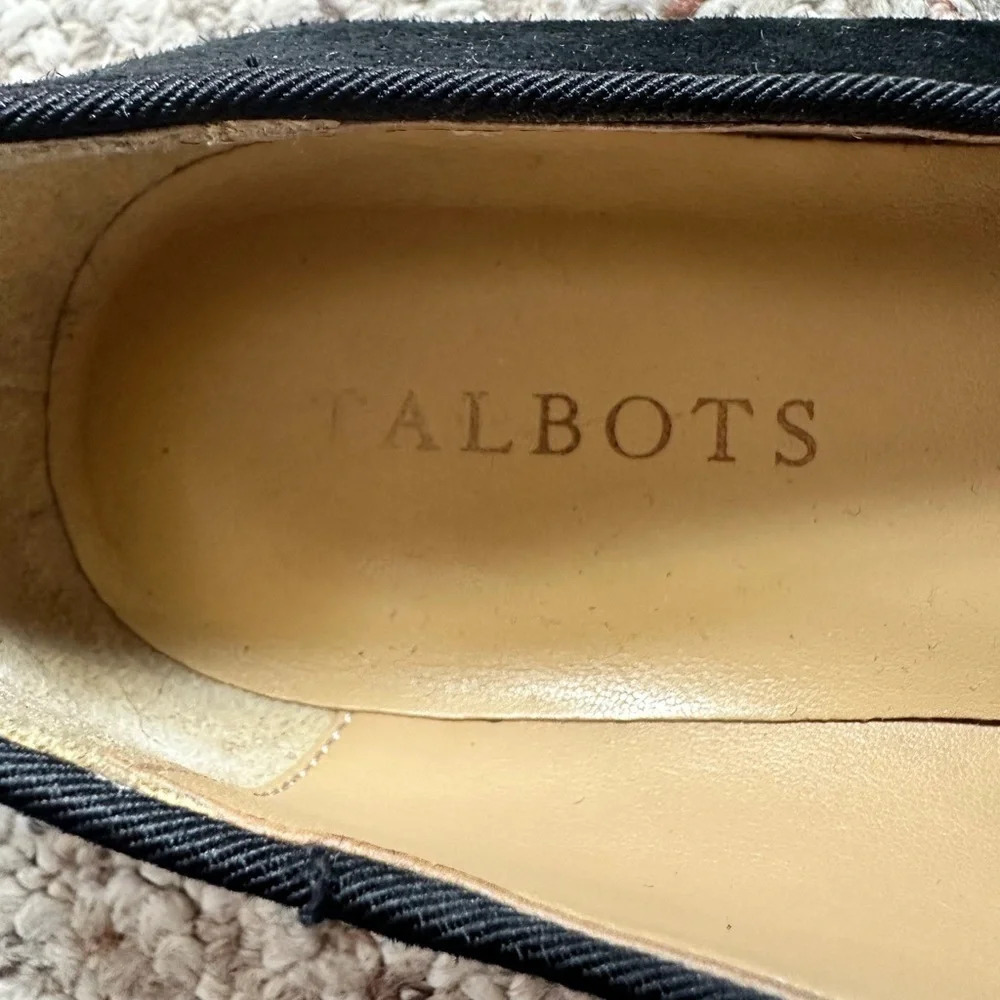 Talbots Stella tasseled suede flat. Size 8 - Picture 5 of 7